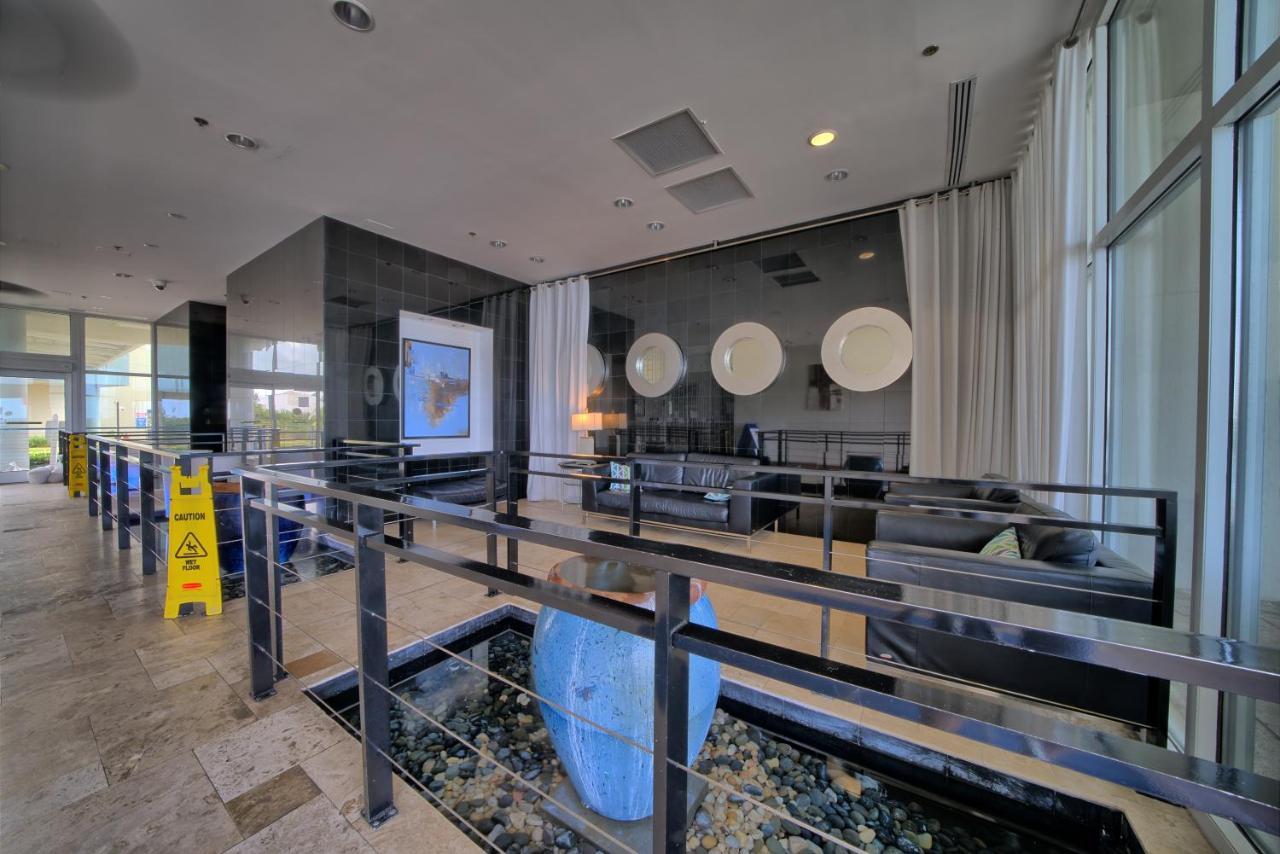 Sterling Breeze - Cozy Beachfront One Bedroom Condo Панама Сити Бийч Екстериор снимка